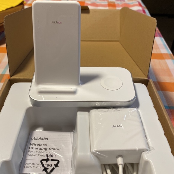 Ubiolabs Wireless Charging Stand for iPhone & Apple Watch, w/2 12WUSB-A Outputs - Picture 4 of 7